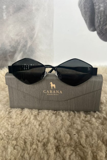 04 oculos cabana duda