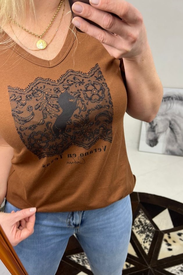 04 t shirt feminina bia