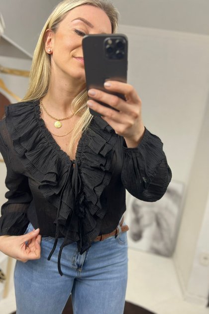 whatsapp image 2025 10 09 at 10 47 08