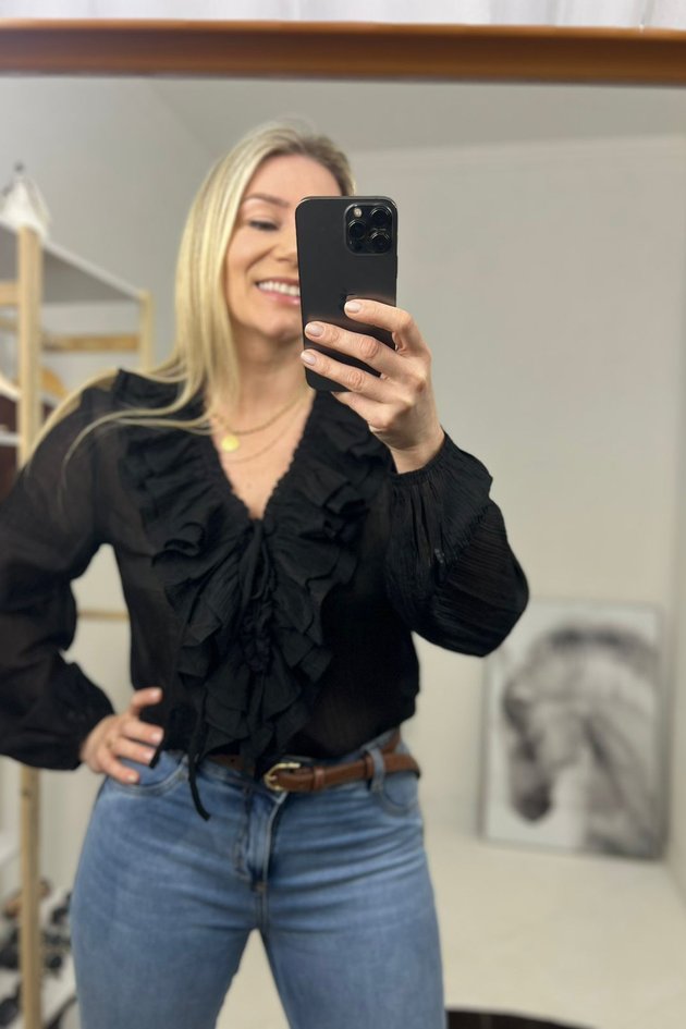 whatsapp image 2025 10 09 at 10 47 07