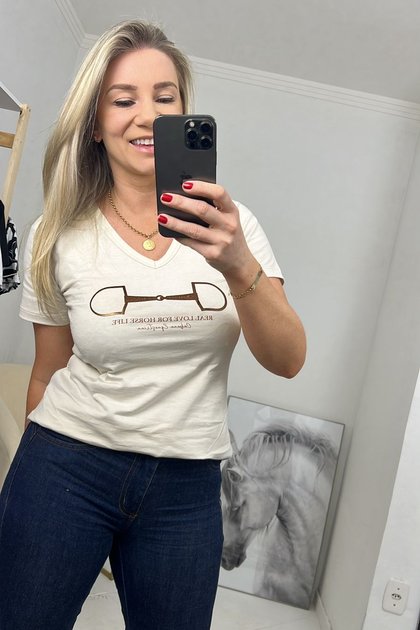 06 t shirt feminina bridao gabi