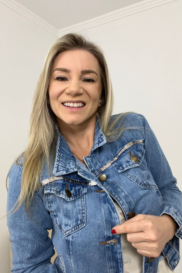 08 jaqueta cropped nevada