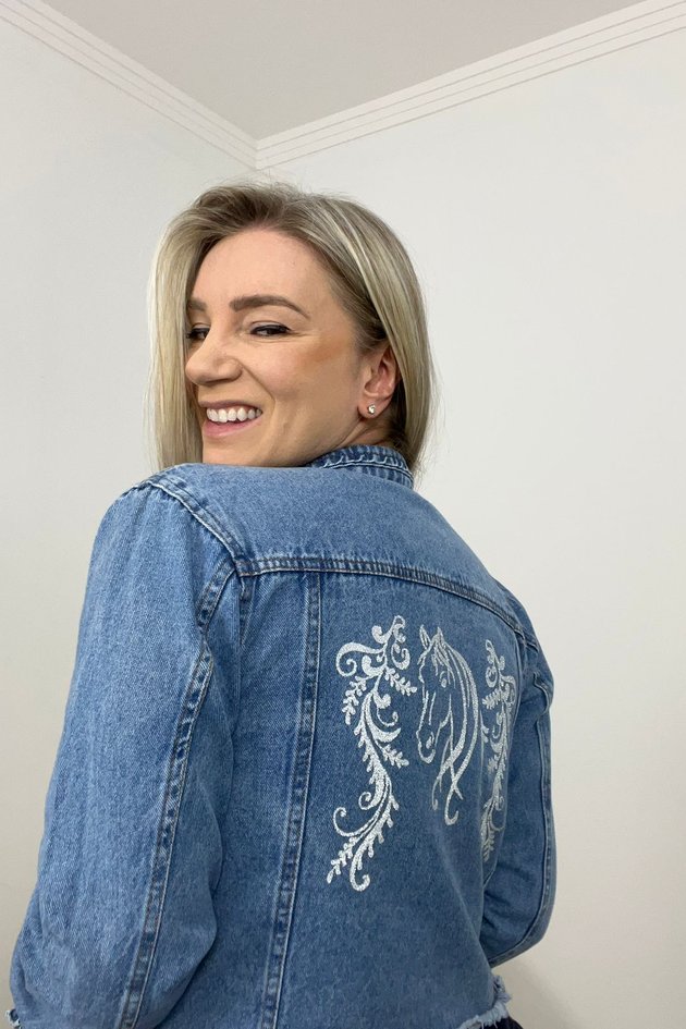 11 jaqueta cropped nevada