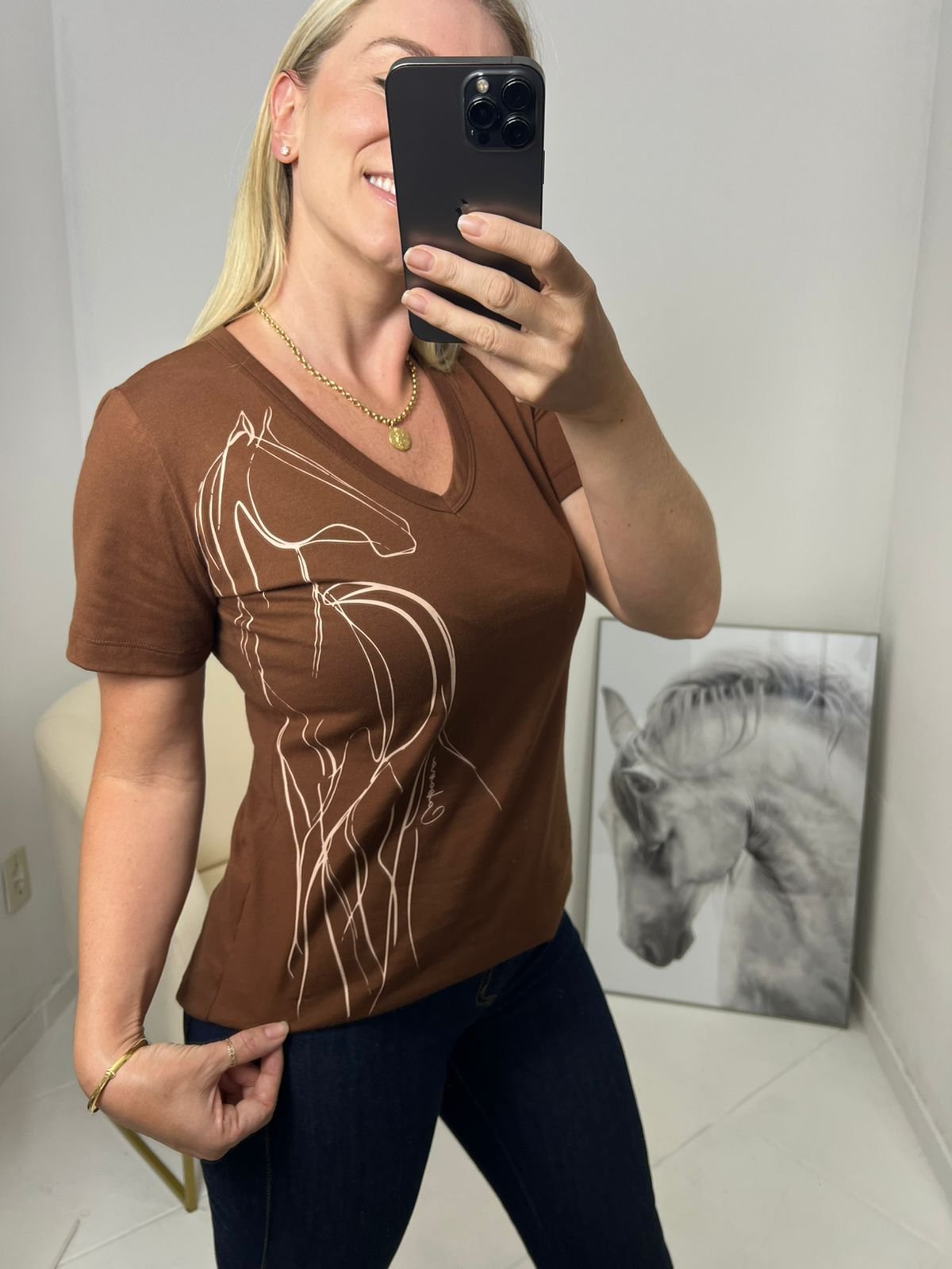 08 t shirt feminina brenda